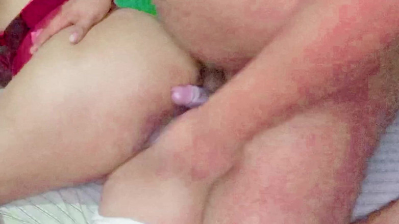 BigassMILF40: Moja sąsiadka z ładną, dużą dupą pozwala się pieprzyć