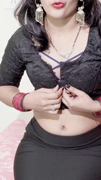 Priya aunty ditalino video di squirt e orgasmo e dopo quello troppo in hindi chiaro