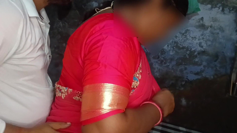 Yourgeeta8899: Desi vesnická přítelkyně růžová kundička šuká