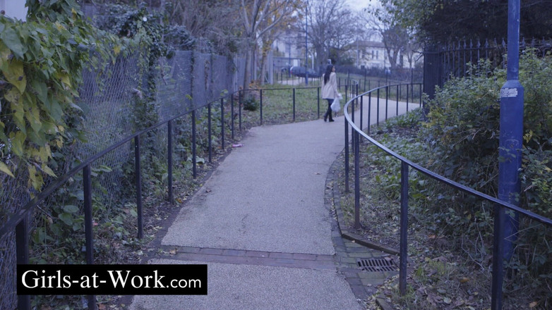 Girls At Work: Özgürlüğün İlk Gecesi