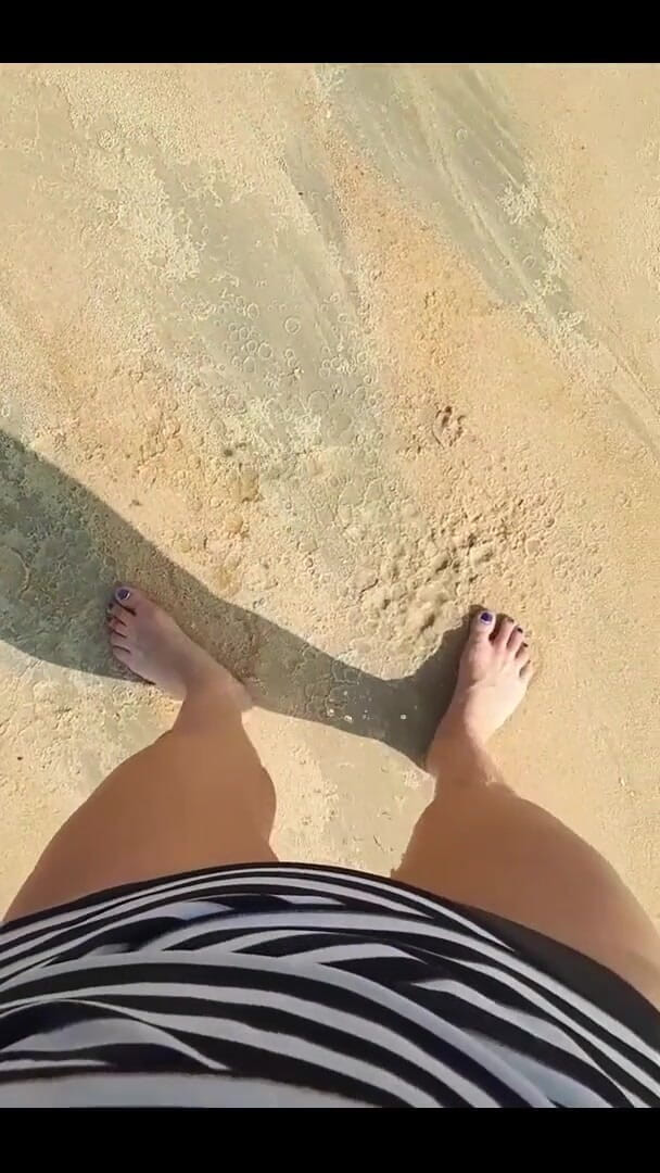 Outdoor Pee Compilation (Froilein P) Outdoor Pee Compilation (Froilein P)