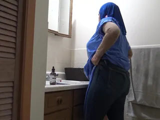 Souzan Halabi: Arab Man Fucks Turkish Wife From Behind in the Kitchen -...