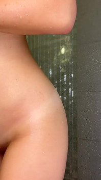 Hot Bitch Fucks Dildo in the Shower