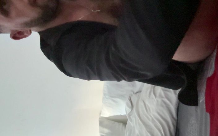PureBredBreeder: 호텔 브리드