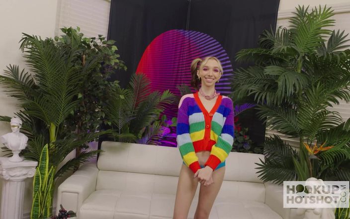 Hookup Hotshot: Chudy kochanek kogutów Breezy Bri kończy się rozbiciem po ostrym...