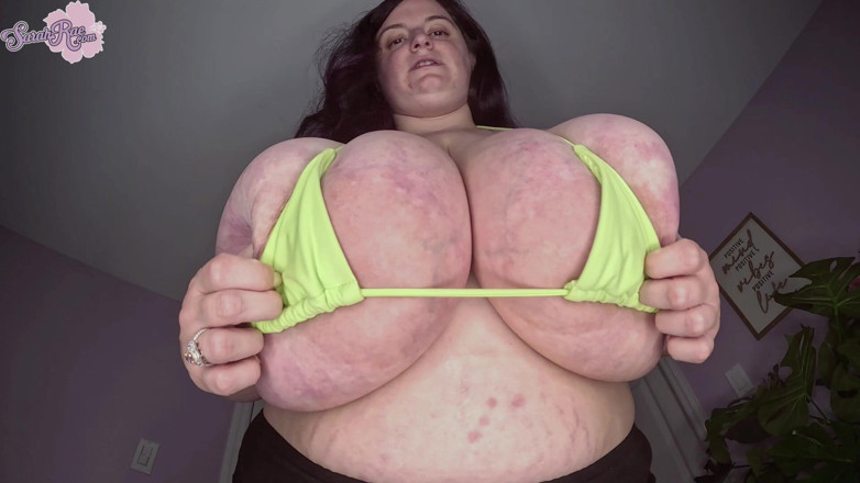 Sarah Rae: Göğüs ölçme ve bikini zıplama 2026