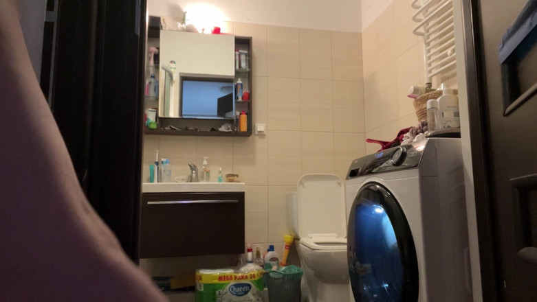 NicoleRay: POV: Observing the Tenant