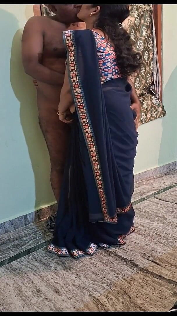 Wife in Saree Sex with Neighbour (Sexy sindu)