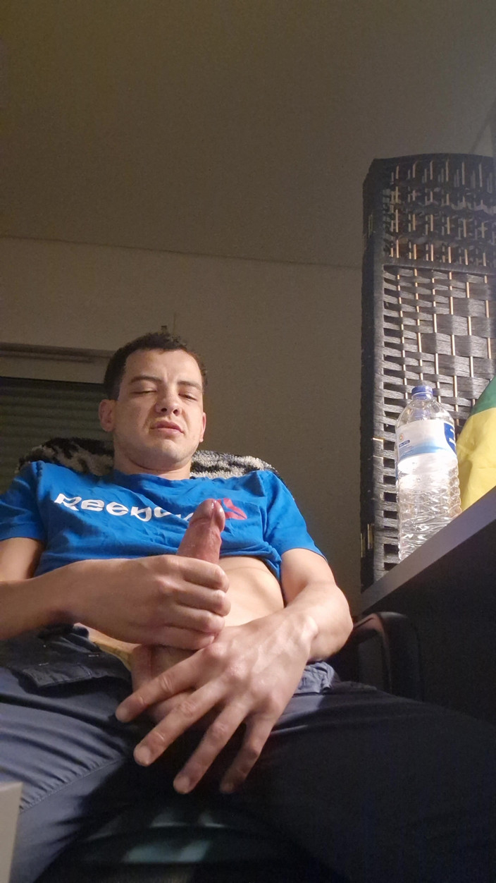 Fitguywithbigdick: Mă gândeam la tine, orgasm masculin profund