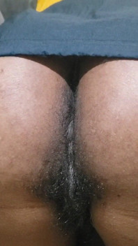 Assh Lee Ragazza Formosa in Vetrina - Bambolina Culona, Sicurezza Naturale, Vere Vibrazioni Amatoriali