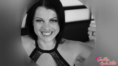 Nadia White: Stvoření nočního démona okouzlujícího