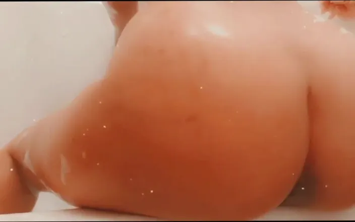 Alli Anderson: Riding the Side of the Shower