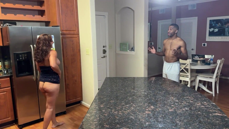 Darrenblazeent: Lanche tarde da noite com esposa gostosa outono
