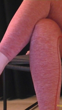 Seducing You in Thight Leggins