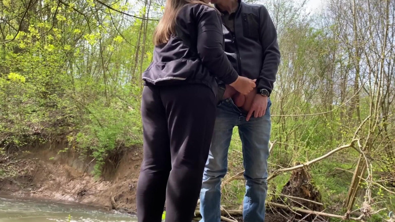 OurFetishLife: Madrastra grande me ayuda a correrme