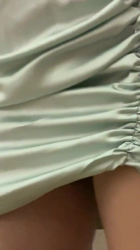 파티 후 두 명의 매력적인 여왕을 숭배하는 후장 숭배 - POV 더블 펨돔