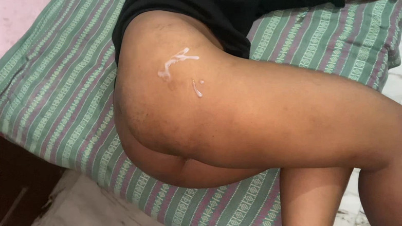 Pinkididi: Моя застенчивая подруга выглядит симпатичной, пока ее трахают