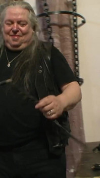 Squirt tedesco - ragazza BDSM squirta forte