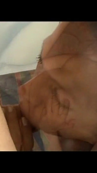 Sexy a krásná brunetka brazilská TS mokrý zadek tvrdě ošukaná díl 1