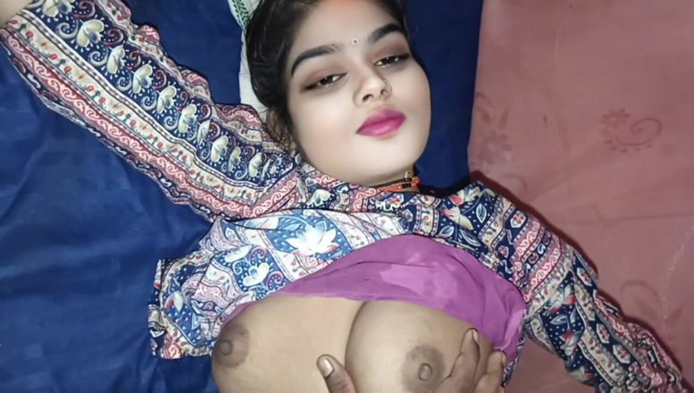 Ramashish: 젖탱이를 보여주는 인도 소녀