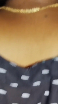 Video seks gadis desa dengan memek sempit di luar ruangan, video seks di luar ruangan