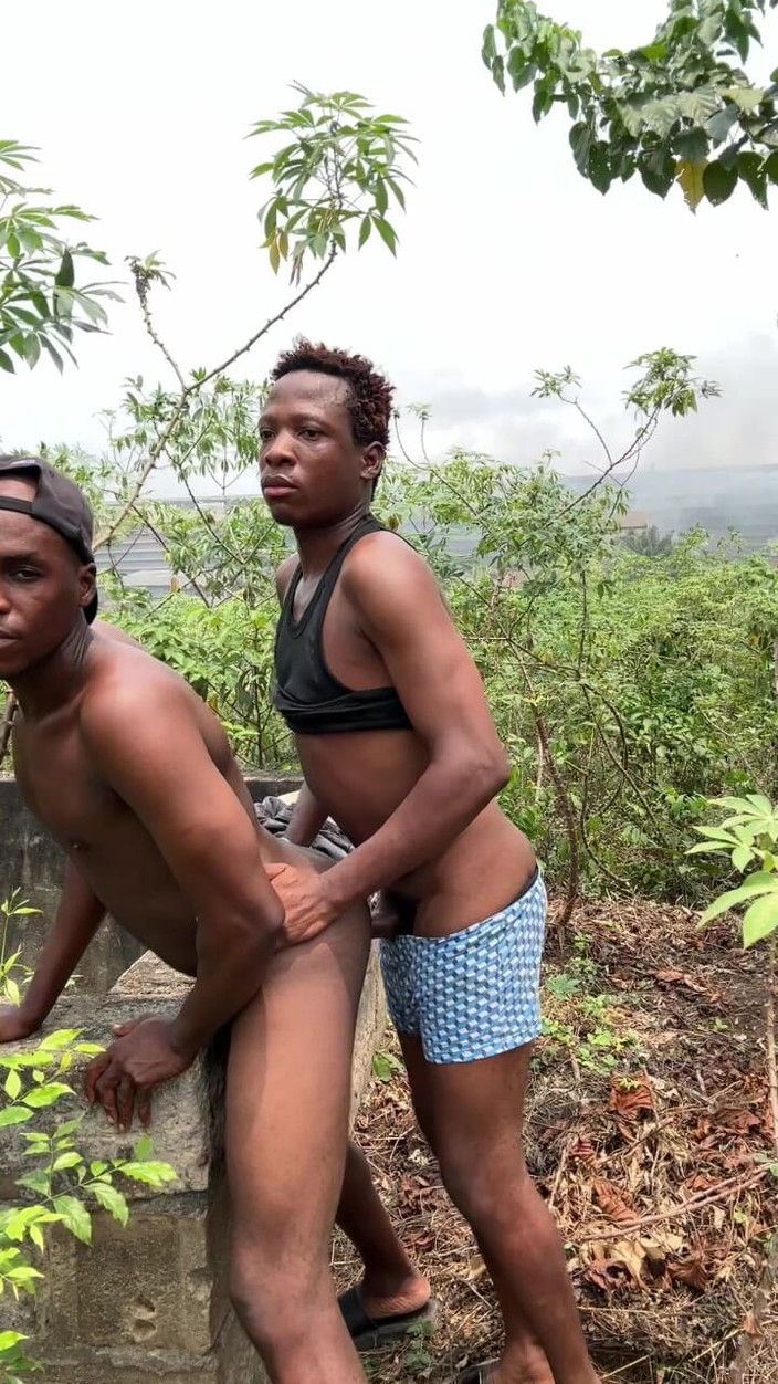 Purplecum: Đụ trong rừng