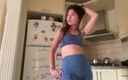 SexyMissMe: Gadis imut dengan berbulu ini pengen dientot sesuai keinginannya