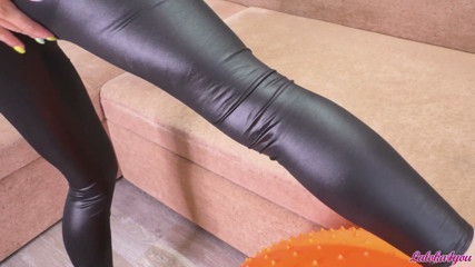 Laloka4you: Hot wife in torn leggings sucking dick and had missionary...