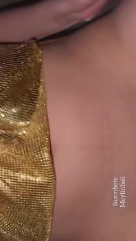 Celé Video: Mexičan Se Hádá S Přítelem a Je Zlomyslná Se Svými Sexy Šaty, Šukám Ji
