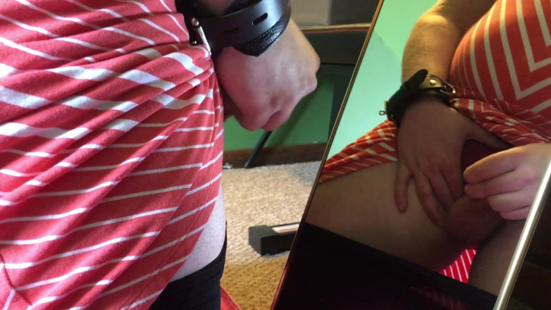 Plugged Data Pup: Sissy cumshots onto the mirror