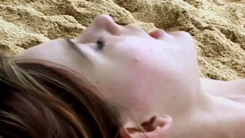 Public Entertainment: Amateur teeny fucking her lover