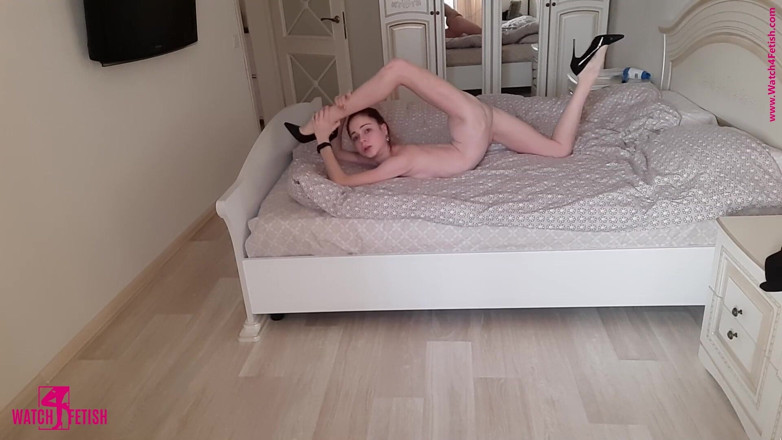 Watch4fetish: Exercices flexibles déjantés