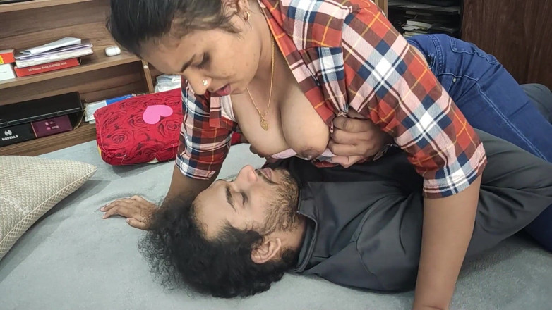 Vaishnavysharunraj: Mallu Couple Hot Boobs Suck Romance, Indian Couple Boobs Suck,...