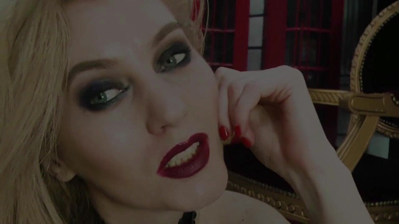 Goddess Celine: Erotic game of cat and mouse, to sign over your...
