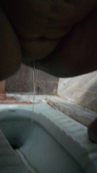 Pissing Hot