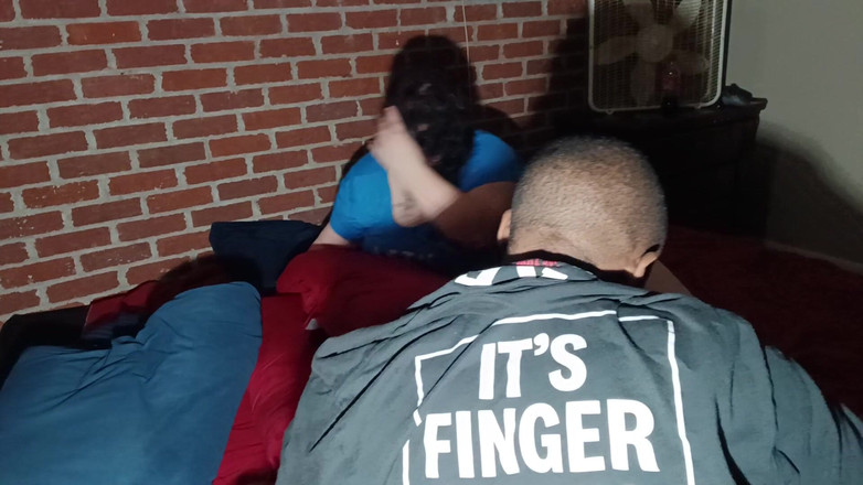 Big uhaul: De quatro te amo, uma bunda grande e macia