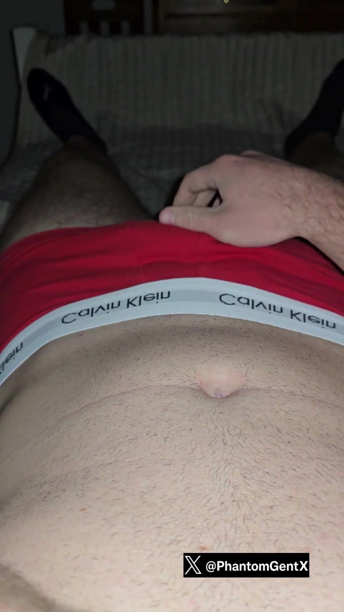 PhantomGentX: Dominante phantomgentx neckt dicken schwanz mit intensivem dirtytalk