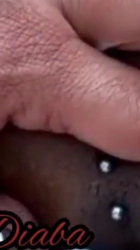 I'm with My Friend's Girlfriend to Hide an Erotic Secret From Her