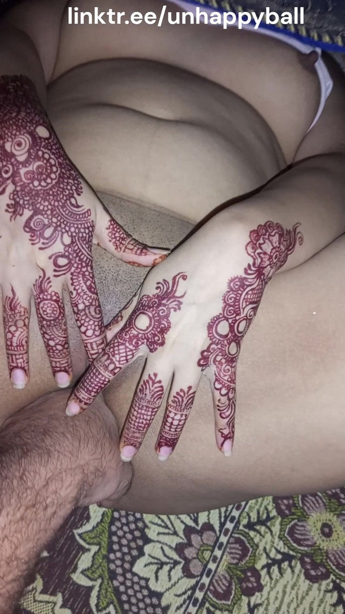 UnluckyDoll: Sana bir ay sonra eve geliyor ve sikiliyor