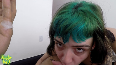 Mano Nico Official: Muda menghisap dengan sedap