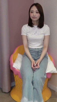 Pure Idol Hopeful with Angelic Charm. Nieśmiałość rozpływa się w pożądaniu, gdy jej śmiała strona przejmuje nad nią miejsce.1