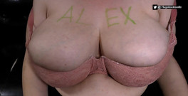 hugeboobswife: Zde je vaše vlastní video Alex užijte to!