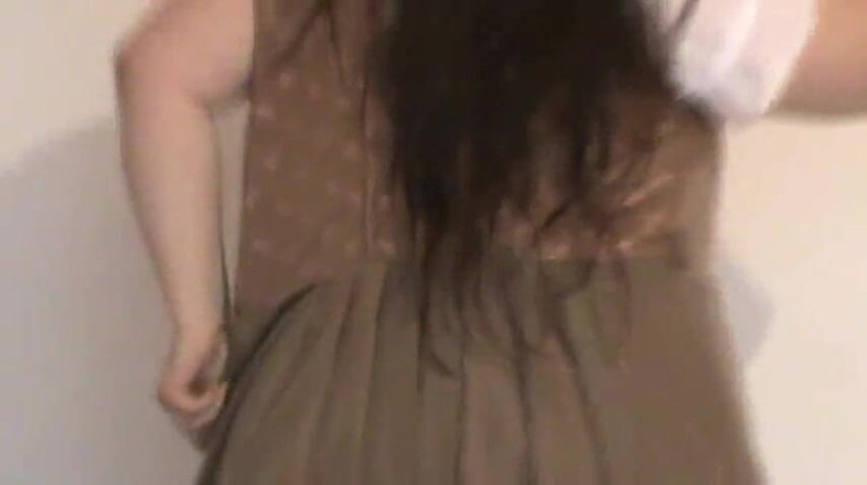 Dirty Jade: Alman Dirndl giyiyorum buğday bardağına işiyorum