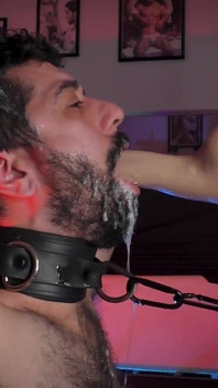 Hetero alfa bůh-král