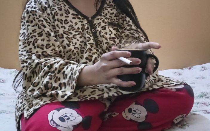 Faryal: Подруга k sath пізно ввечері Мастія