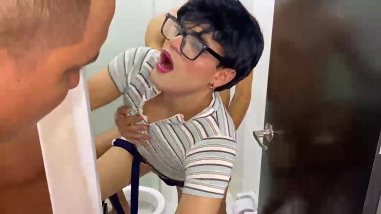 Tomas Styl: Las Aventuras De Ken Prince, Femboy Se Deja Follar En...