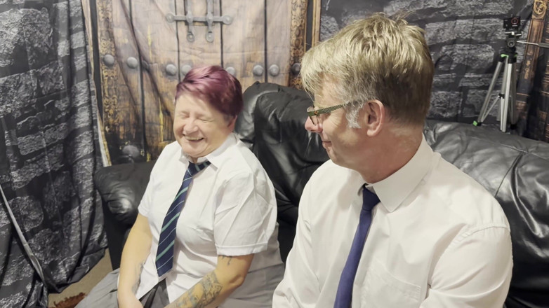 The Izars: Insegnante troia sporca fidanzata chiamato all'ufficio del preside