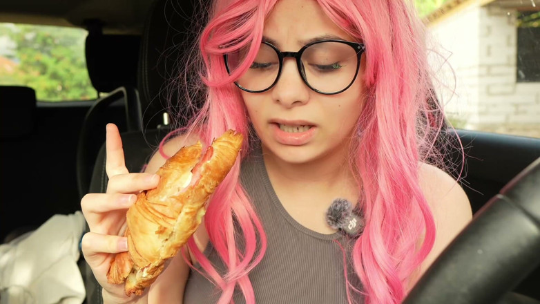 AmayaMori: I Found a Secret Toy in My Girlfriends Car