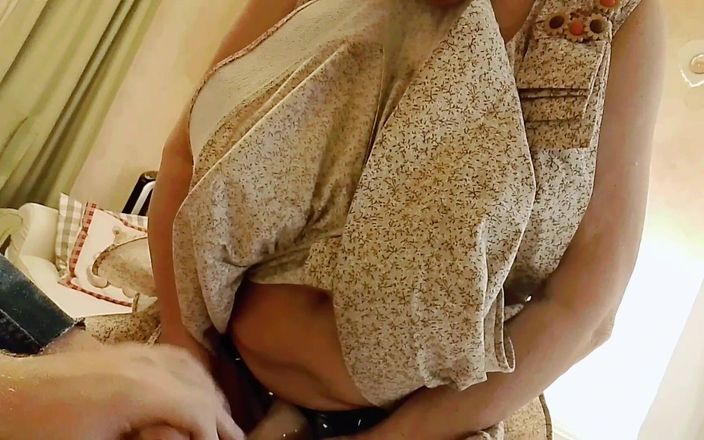 Crazyfamily 1970: Prima dată când încerc un vibrator legat de la mama mea...