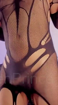 Femboy Ken, Fahişe Kılığına Giriyor ve Sadece Verca'sıyla Taytla Oynuyor